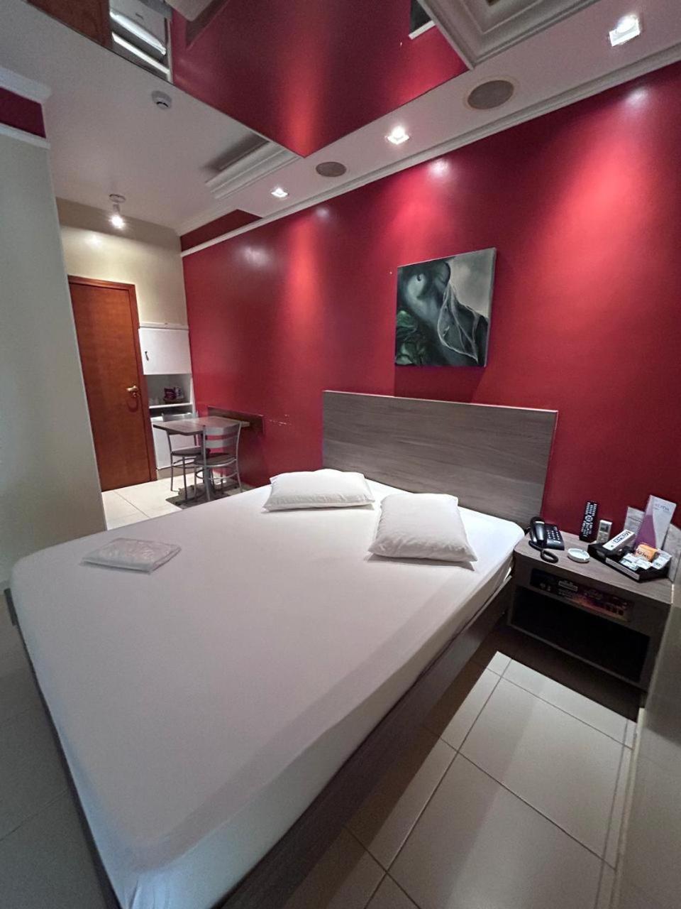 Alpha Motel Ампару Екстер'єр фото